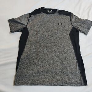 Under Armour Gray Heather and Black Short Sleeve Performance Tee